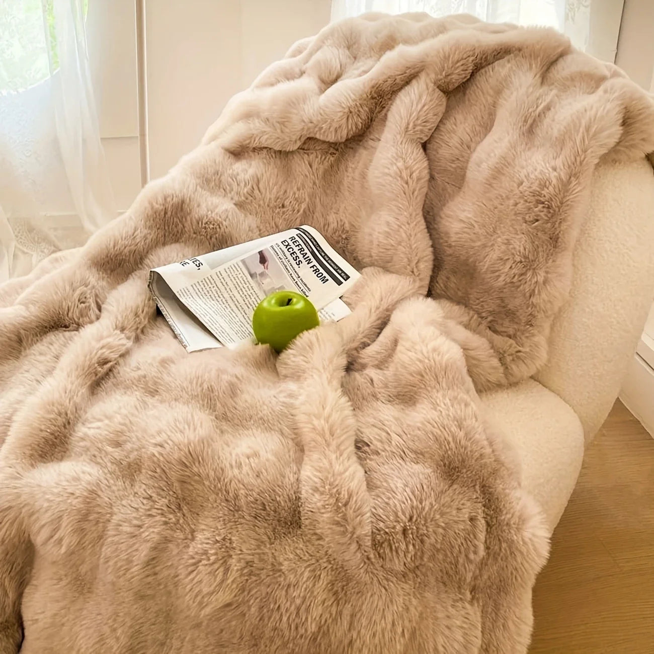 Cozy Soft Faux Fur Throw Blanket