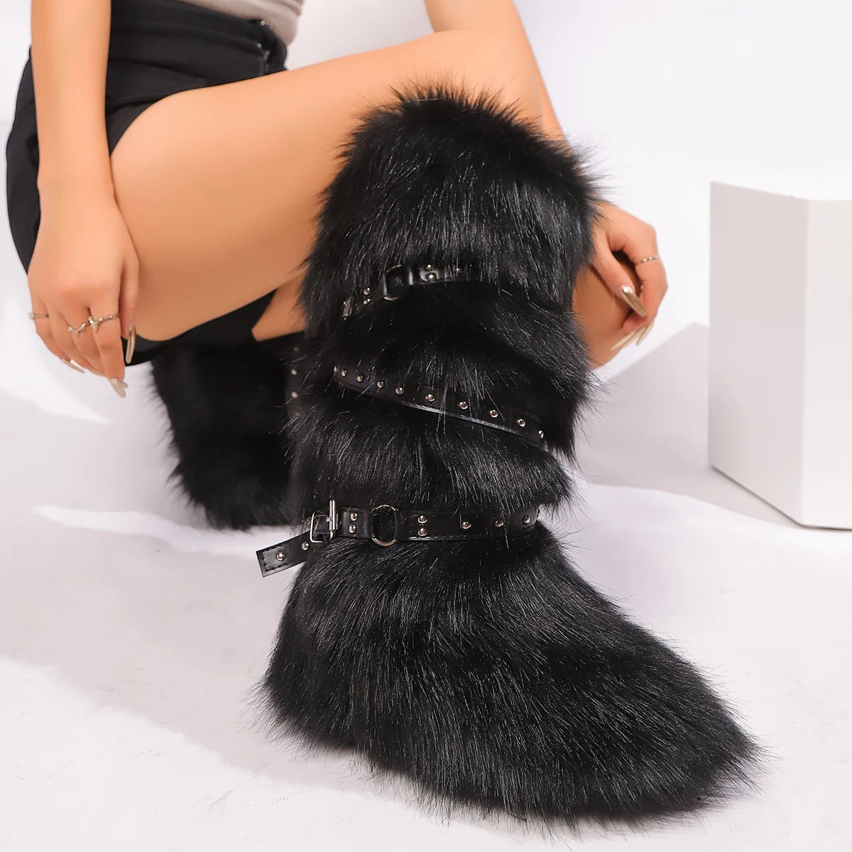 Faux Fur Belt Buckle Boots