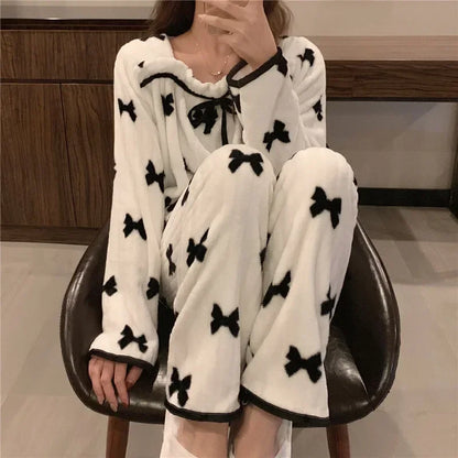 Thickened Fleece Bow Pajamas