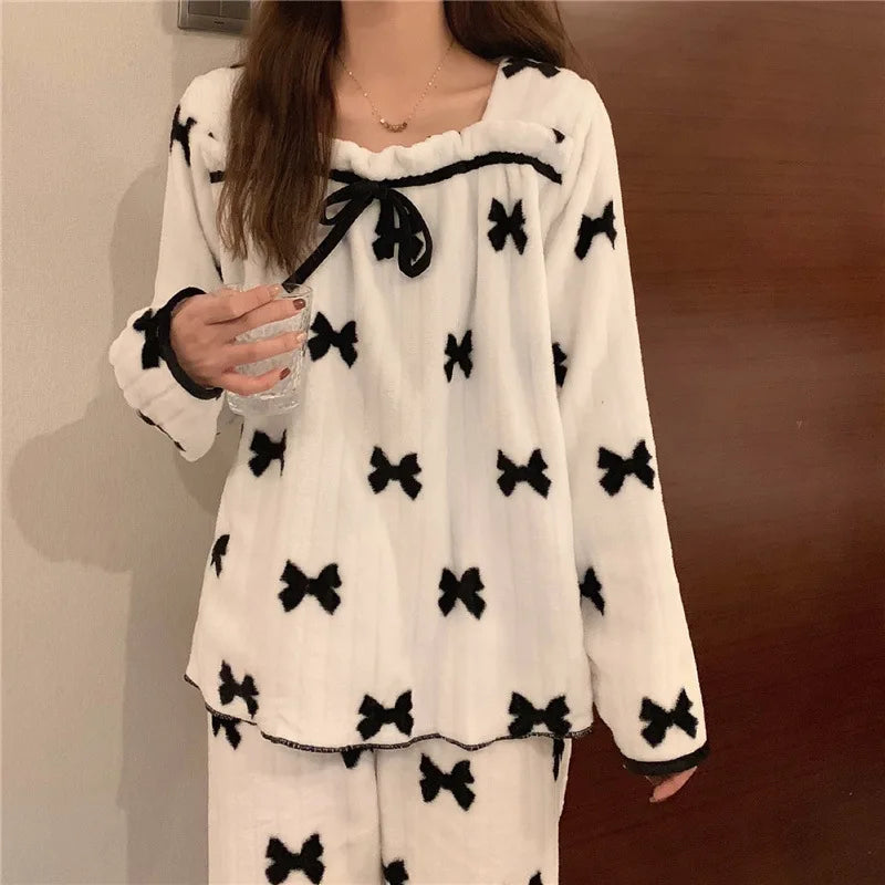 Thickened Fleece Bow Pajamas