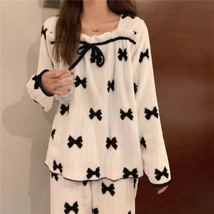 Thickened Fleece Bow Pajamas