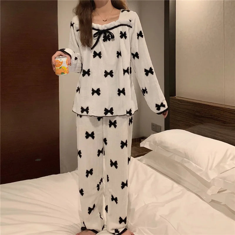 Thickened Fleece Bow Pajamas