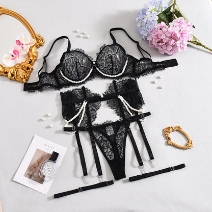Pearl Playmate