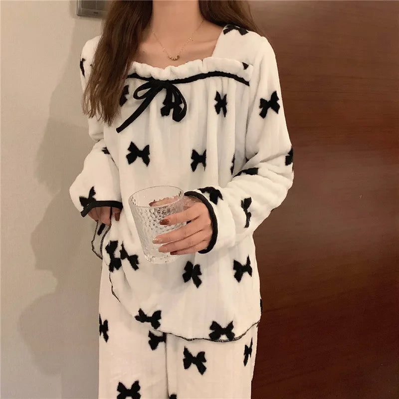 Thickened Fleece Bow Pajamas