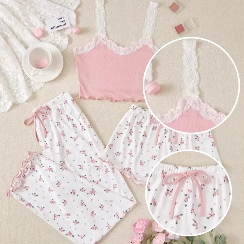 Pretty Three Piece Heart Set