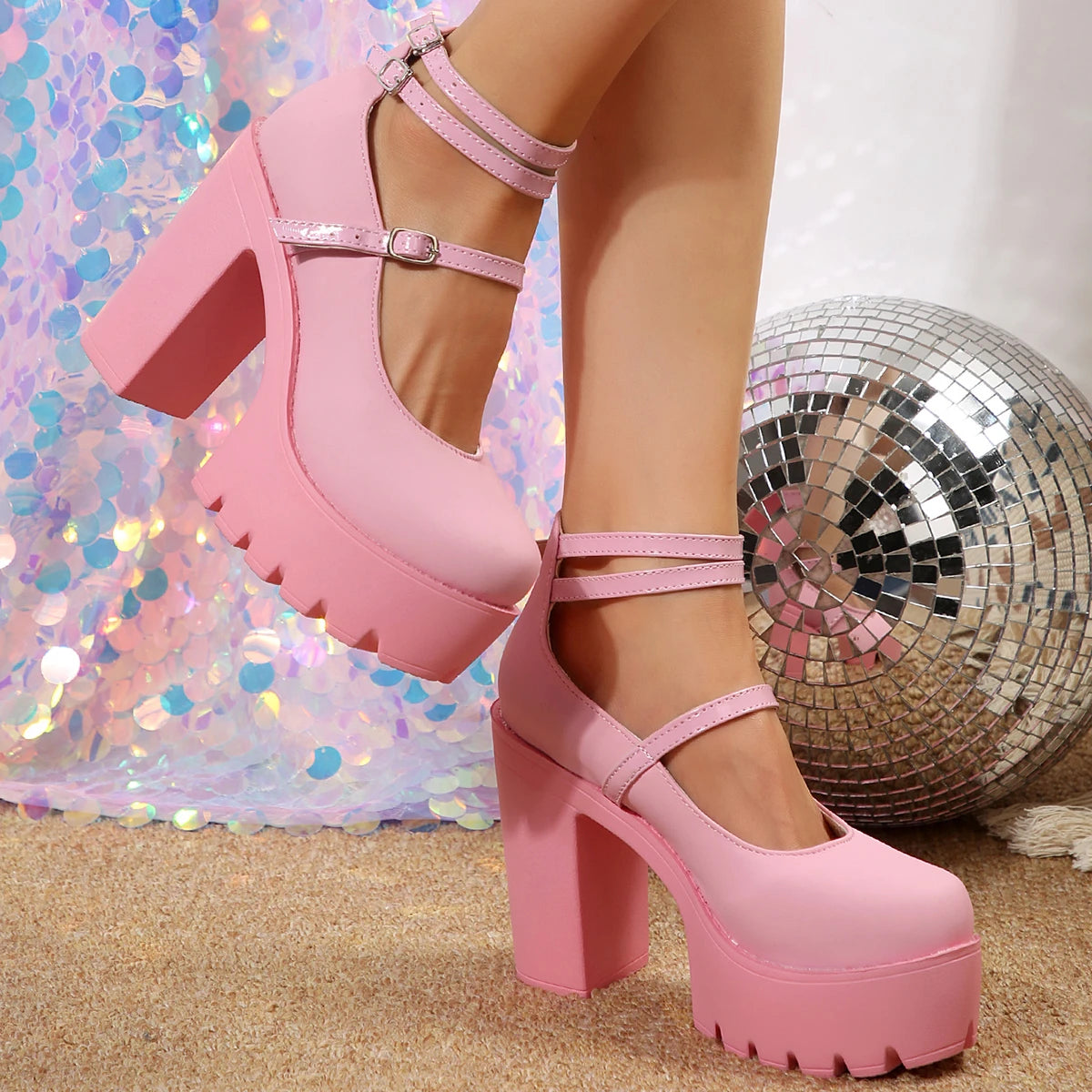 Lolita Chunk Pumps