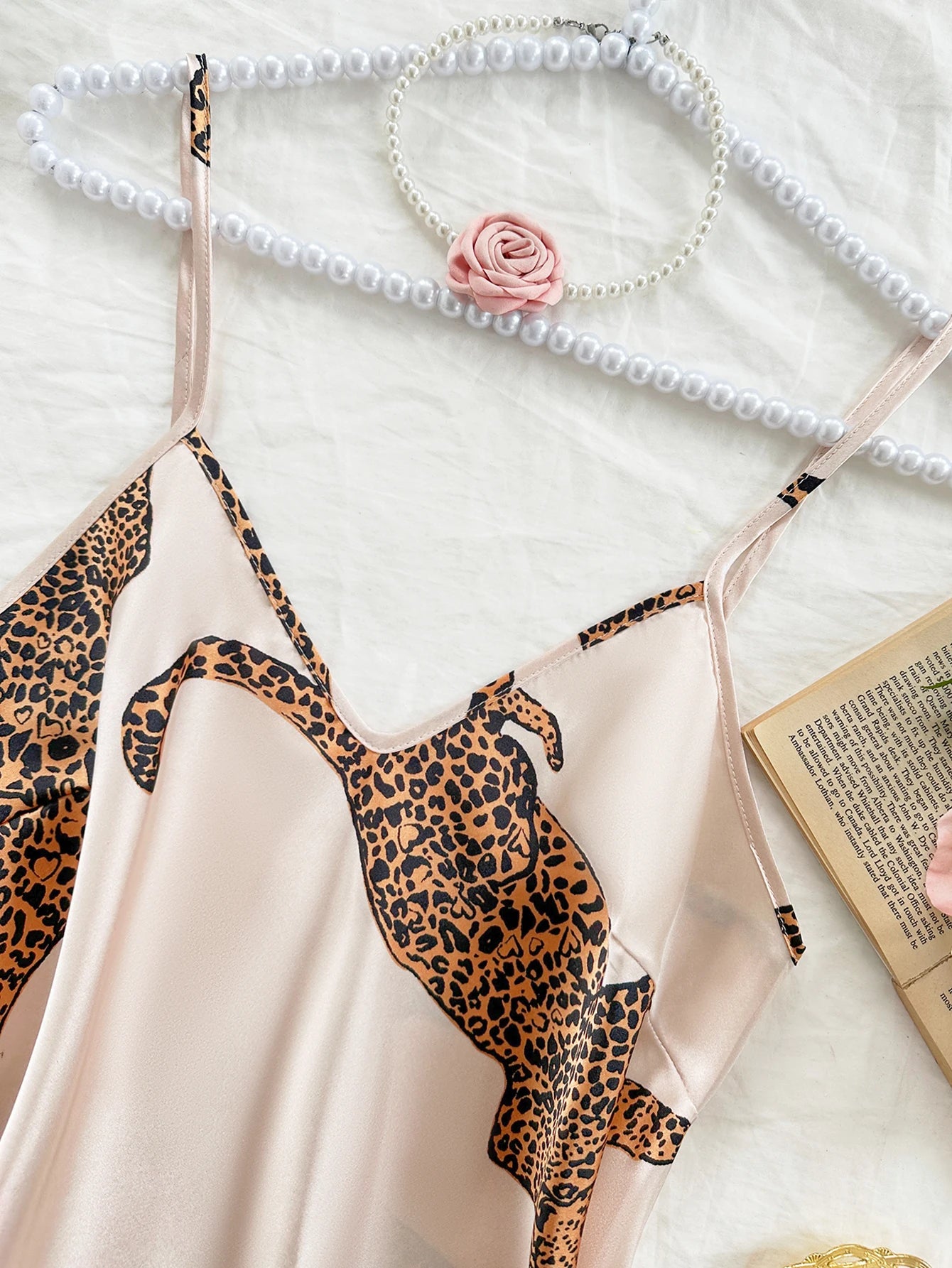 2-Piece Leopard Print Pajama Set