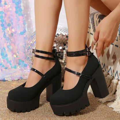Lolita Chunk Pumps