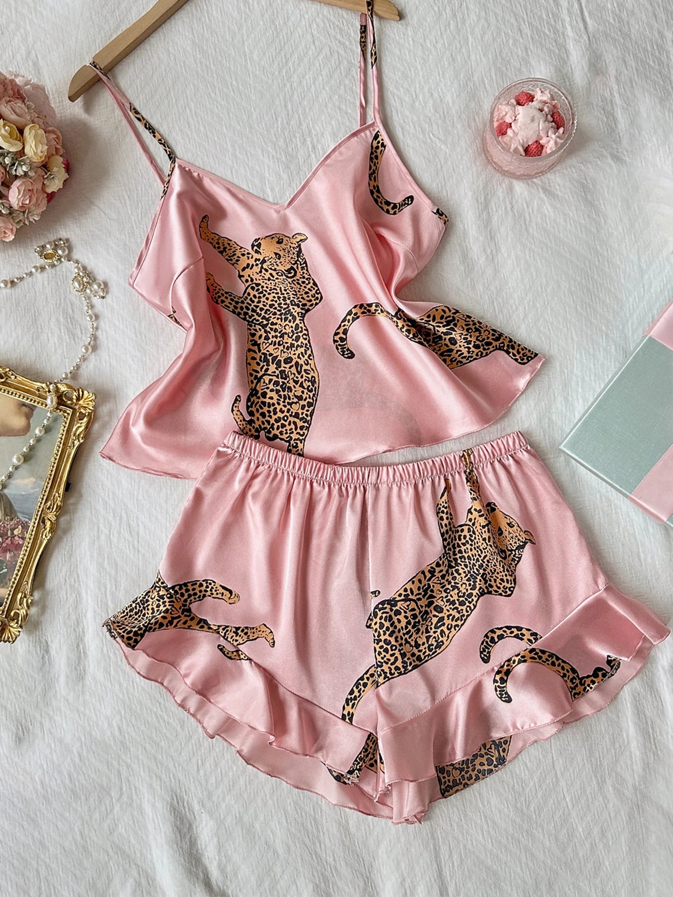 2-Piece Leopard Print Pajama Set