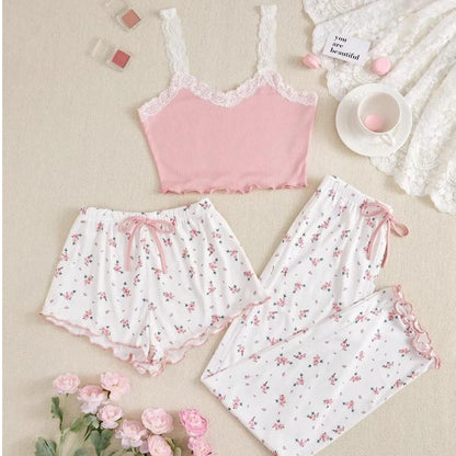 Pretty Three Piece Heart Set