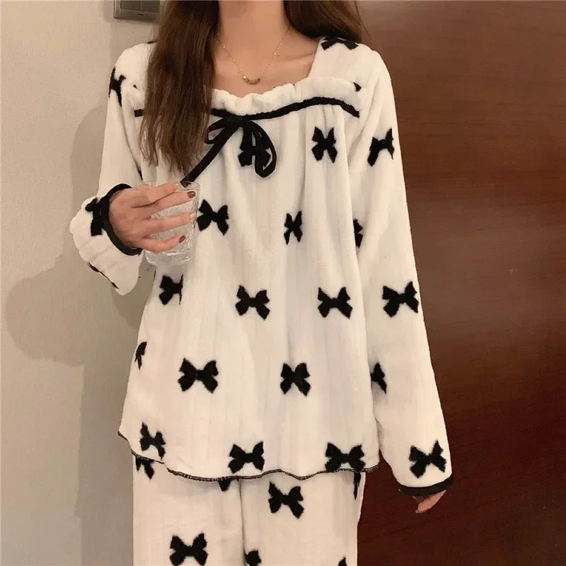 Thickened Fleece Bow Pajamas